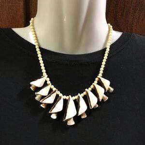 Vintage Conch Shell Hearts and Glass Bead Beach Necklace